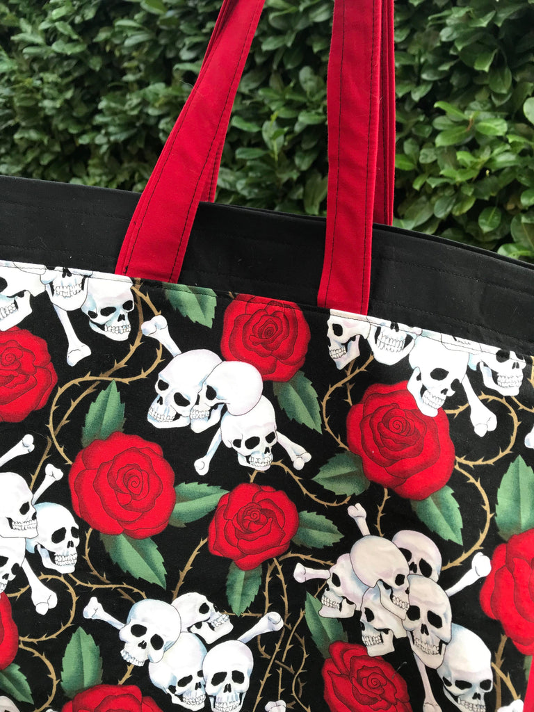 Large "Skulls &amp; Roses" shopping bag